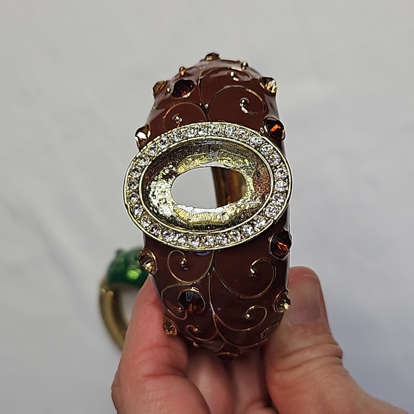 Not Available - Picture 4 of 8